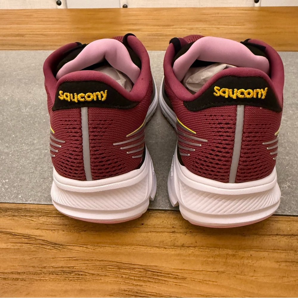 Saucony Ride 14 Running Shoe Burgundy Quartz /Vizigold Women’s Size 6.5 - Picture 6 of 11